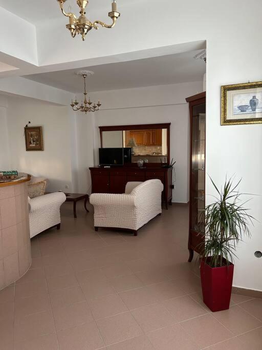 Fotini'S Apartment Naxos City Екстериор снимка